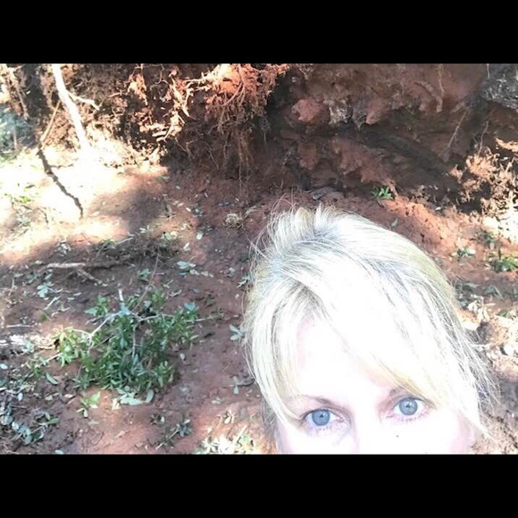 Meet your Posher, Beverly - Picture 5 of 5